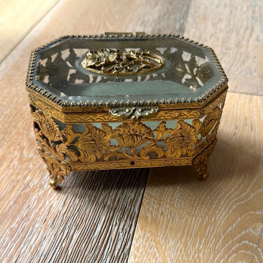 Vintage 1970s Gold Filigree Jewelry Box Glass Lid Ornate Footed Trinket Case